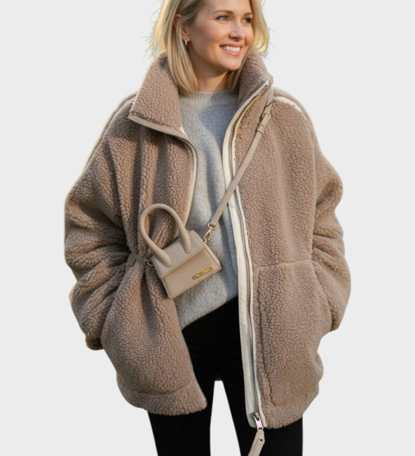 Kaja™ | Elegantne tekkkeep