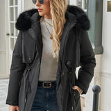Lianne | Mantel