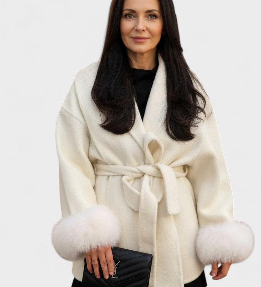 Dagmar™ | Elegantne kunstkarusnahast mantel